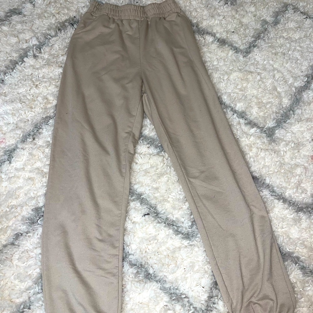 Tan sweatpants